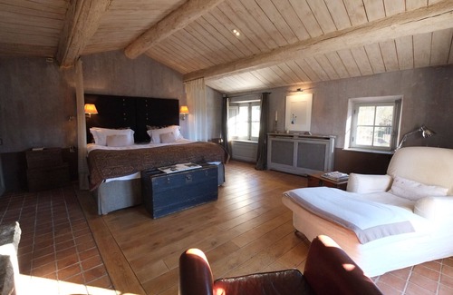 Mougins Bed & Breakfast | Les Rosées