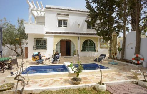 Sqanes House | les sons du jardin
