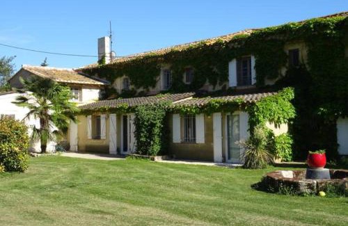 Saint-Gilles House | Les Templiers - Petit BIZERTY 36 pers (Mas privé) - 2 piscines - Salle 200 m²