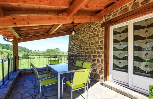 Saint-Dier-dʼAuvergne House | Les Tilleuls - Saint-dier-d'auvergne