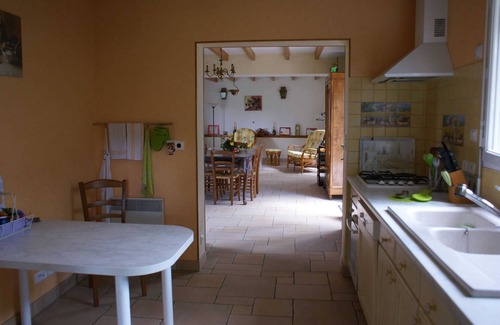 Pleurs House | Les Trelles - Pleurs