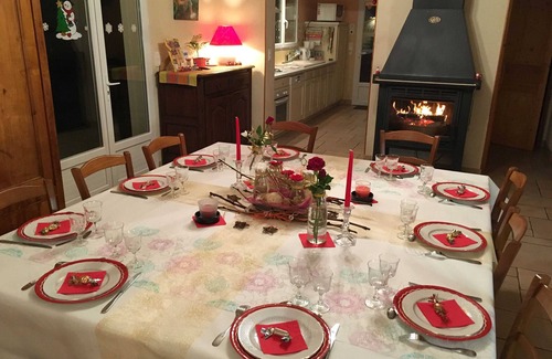 Pleurs House | Les Trelles - Pleurs
