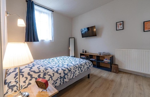 Chambery Apartment | Les vieilles tours Bellevue Parking