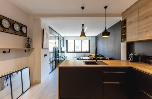 Eixample Apartment | Les Voltes - Holiday Apartment Rental in Girona | Bravissimo