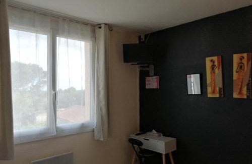 Vaire Hotel | Les Voyageurs