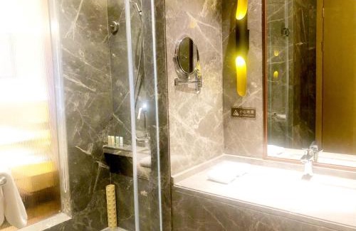 Shizhong District Hotel | Leshan Ramada Hotel