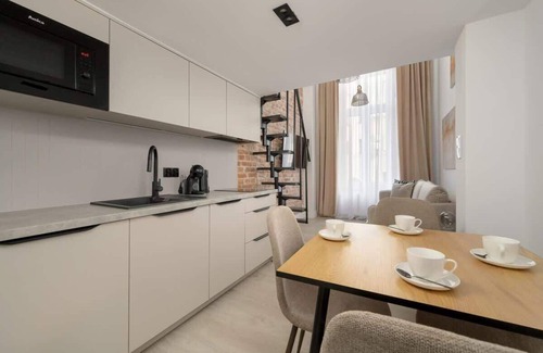 Stare Miasto Apartment | Leszczyńskiego 7 | Perfectly located Studio