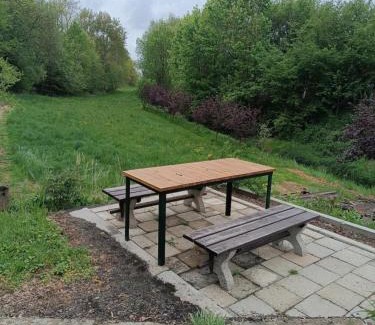 Tupadly Apartment | Letní chata u staré cihelny