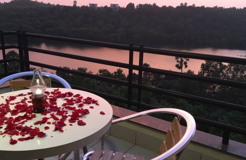 Uttan Hotel | Levels Resort