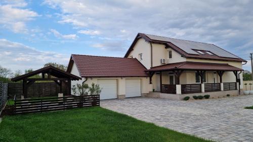 Nyirmeggyes Apartment | Levendula Vendégház