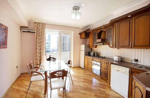 Yasamal Apartment | Leyla Apartmens 1