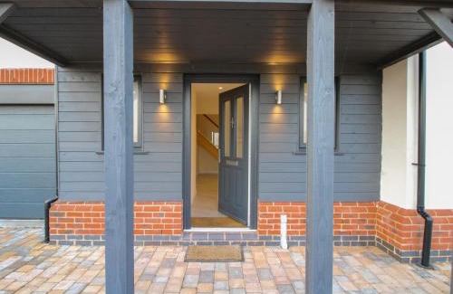Bishops Castle House | Leys Retreat