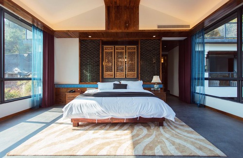 Yangshuo Resort | Li River Resort
