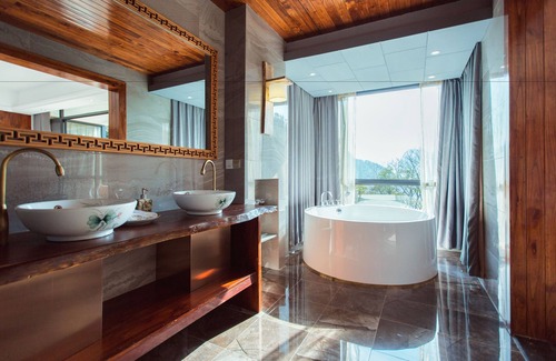 Yangshuo Resort | Li River Resort