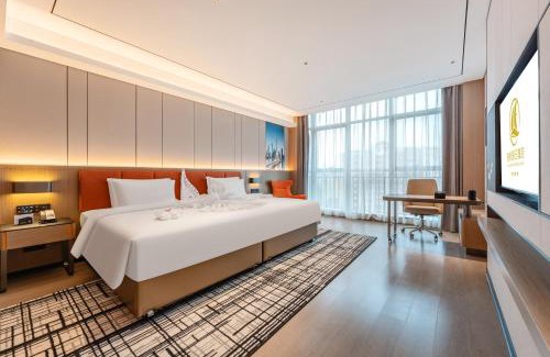 Baiyun Hotel | Liang Fan Holiday Inn