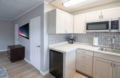 Zephyrhills Hotel | Liberty Hill Executive Inn