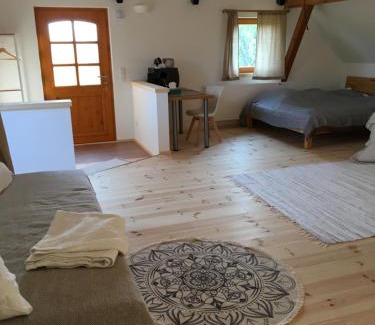 Schnabelwaid Apartment | Lichtspiel im Grünen - moderne Ruhe