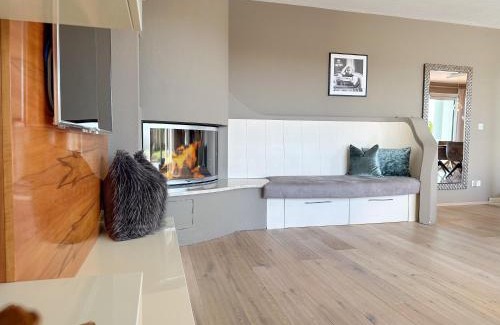 Seekirchen am Wallersee Apartment | "LIEBLINGSPLATZ" - Premium Apartments Seekirchen, elegant, countryside, shared Poolarea