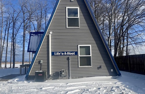 Au Gres Cabin | Life's a Hoot A-Frame Cabin