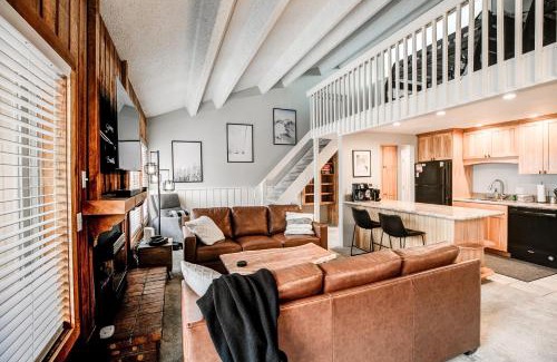 Warrior's Mark House | Lift 210C Condo Walk to Slopes and Downtown