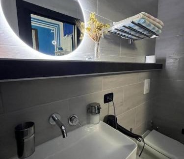 Avellino House | Light Home