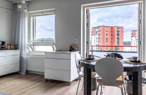 Lappeenranta Apartment | Light modern Pallo apartment by the lake Saimaa
