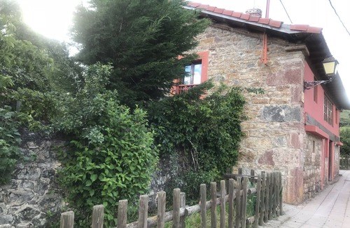 Torrebarrio House | Light of Babia. Rural house full rent at the foot of Peña Ubiña.