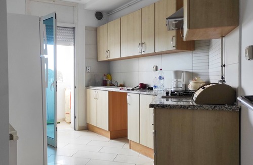 Les Berges Du Lac II Apartment | Lighthouse House with Lake View and Shopping