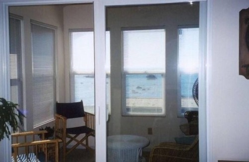 Crescent City House | Lighthouse View Beach Cottage-Great Ocean Views- the Redwoods are a short drive