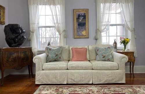 Gettysburg Bed & Breakfast | Lightner Farmhouse B&B