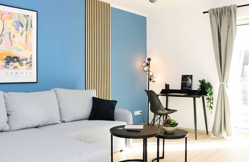 Braunschweig City Center Apartment | LIGHTPLACE Design - Boxspring - Balcony - 2 Smart TV -City center -