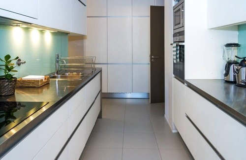 Leixões Apartment | Liiiving in Matosinhos - High Sea Condo