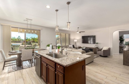 Pebblecreek House | Like NEW in Pebblecreek this Updated 2/2+Den is sure to please!