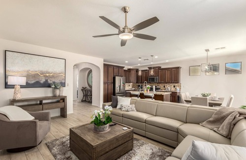 Pebblecreek House | Like NEW in Pebblecreek this Updated 2/2+Den is sure to please!