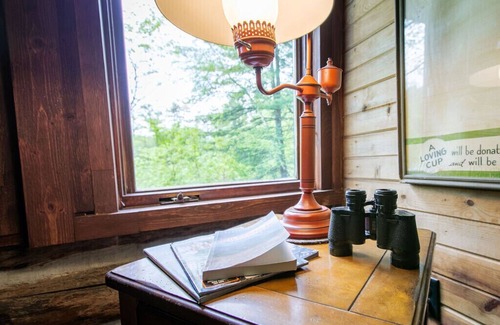 Rock Falls Cabin | Lil’ Kickback On Elk Creek (Eau Claire area)