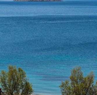 Neo Klima Apartment | Lilian Beachfront Apartments