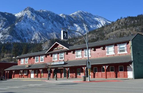 Lillooet Hotel | Lillooet Hotel Victoria