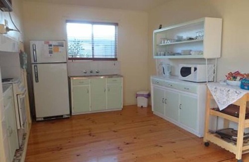 Broken Hill Cottage | Lilly May Cottage