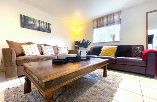 Nassington House | Lily Pad 6 - Uk43915