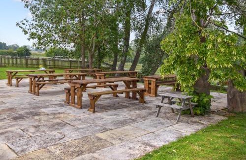 Nassington House | Lily Pad 9 - Uk43919