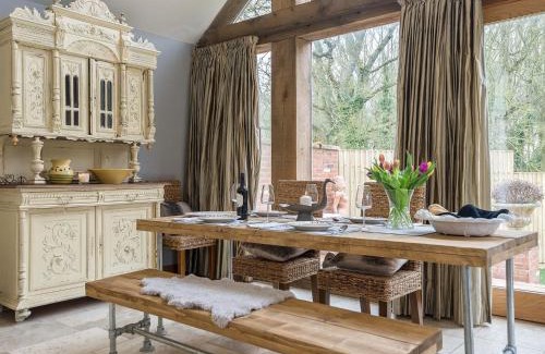 Market Rasen House | Lily Pad Lodge