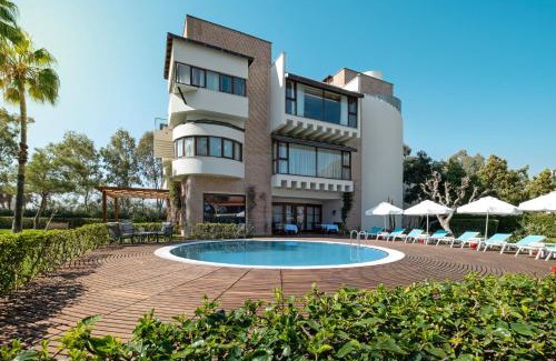 Kiris Resort | Limak Limra Hotel & Resort Kemer - Kids Concept