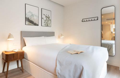 Nueva Espana Apartment | Limehome Madrid Calle de Juan Hurtado de Mendoza