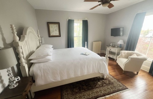 Rockland Bed & Breakfast | LimeRock Inn