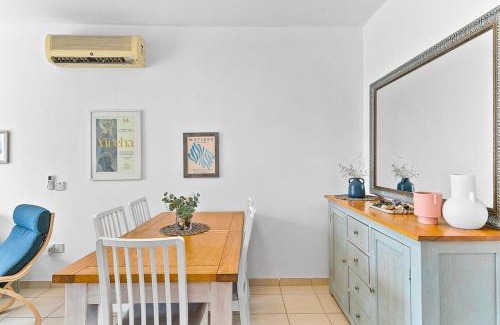 Old Town Apartment | Limnaria Gardens Cozy Apartment
