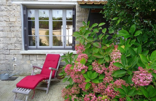Villers-Saint-Paul House | Lin and the charming gite host in Picardy