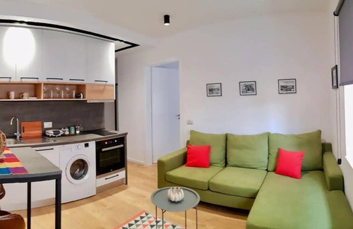 Tirana Apartment | LINA - TIA, Lovely New Bazaar Apartment