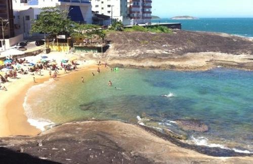 Centro Apartment | Linda vista (De Frente Para a Praia das Virtudes), 3 quartos (1 Suíte), mobiliado, Wi-Fi, TV Smart!