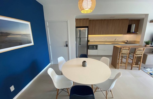 Campeche Apartment | Lindo Apto em Condo Clube no Novo Campeche: Design, Conforto, Aceita Animais
