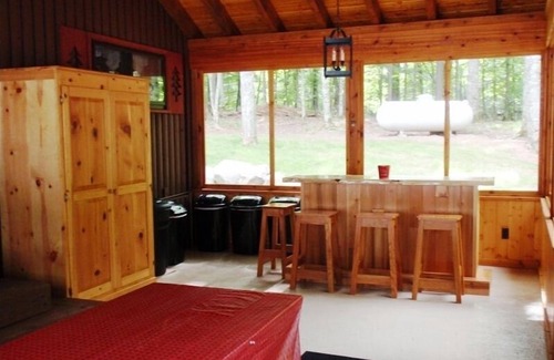 Watersmeet Cabin | Lindsley Cove/Cisco Chain of Lakes Cabins